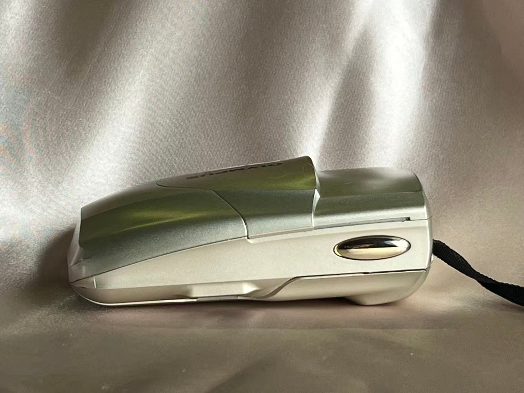 OLYMPUS MJU II GOLD