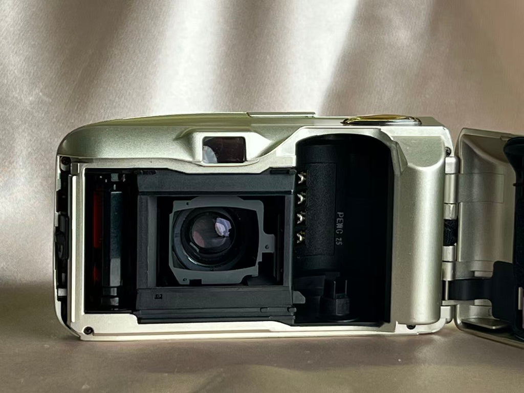 OLYMPUS MJU II GOLD