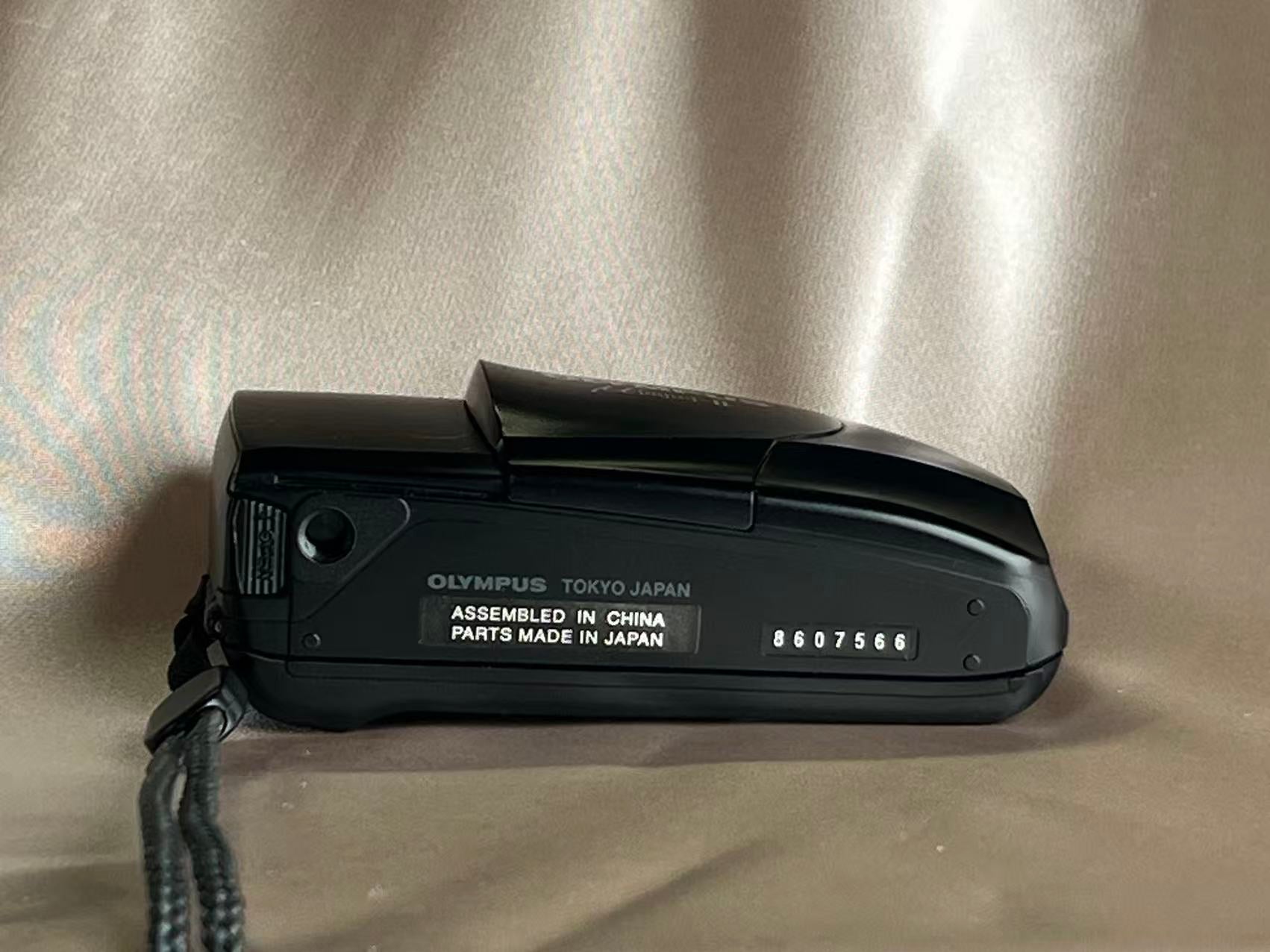 OLYMPUS MJU II BLACK