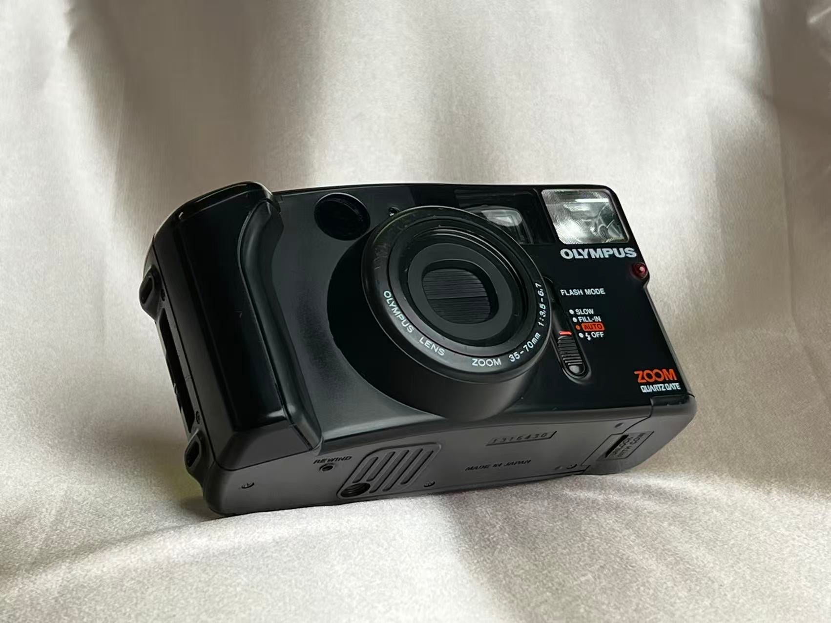 OLYMPUS AZ-1 ZOOM