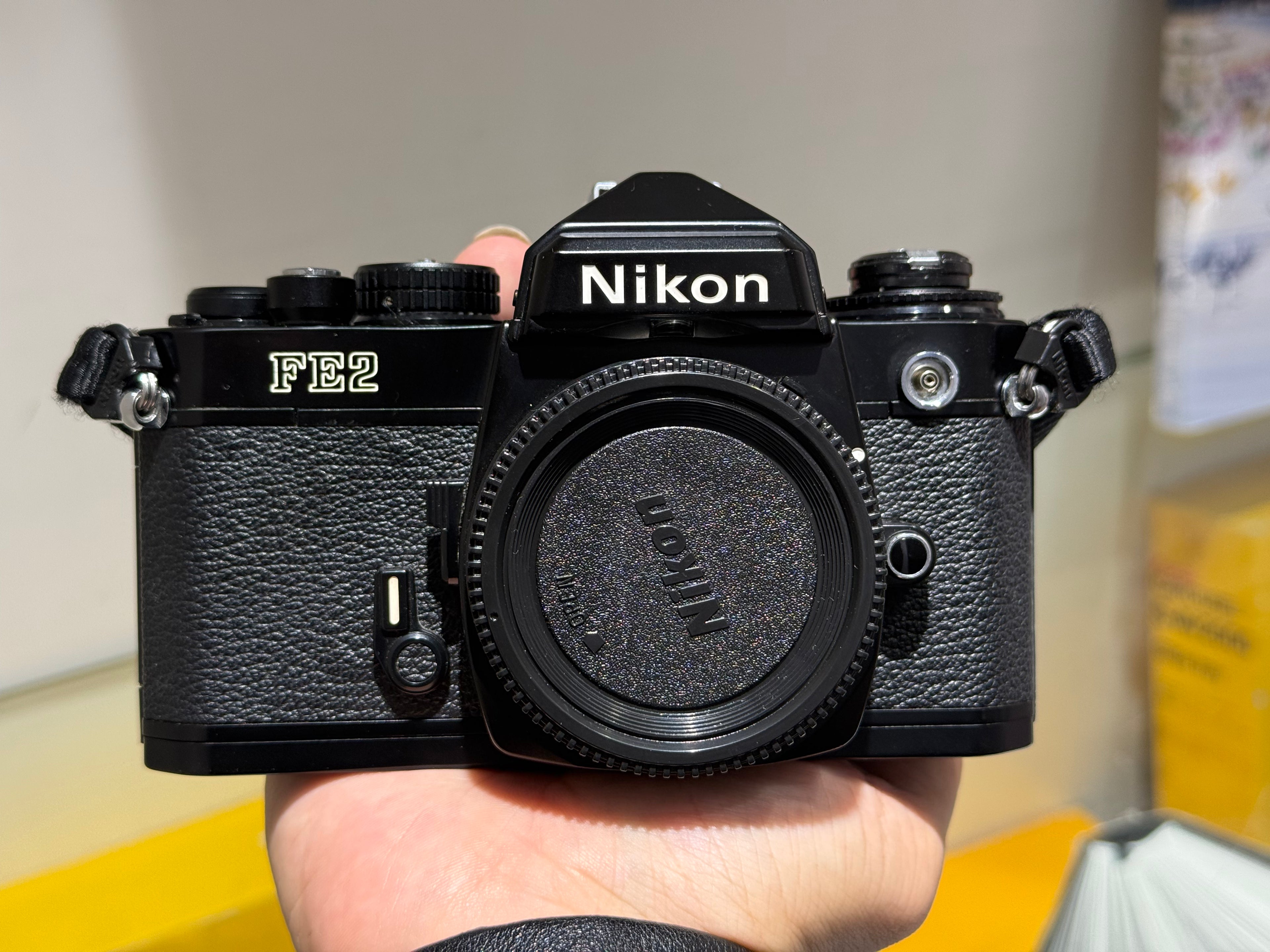 Nikon FE2 35mm Film Camera Kit – Classic Black