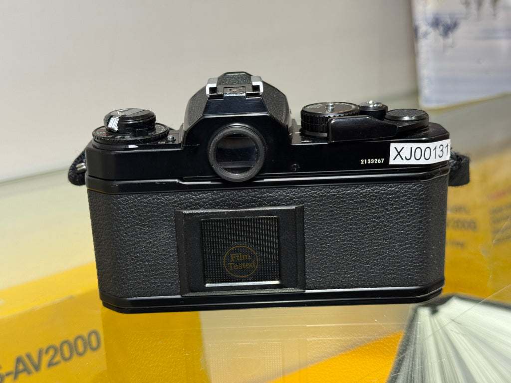 Nikon FE2 35mm Film Camera Kit – Classic Black