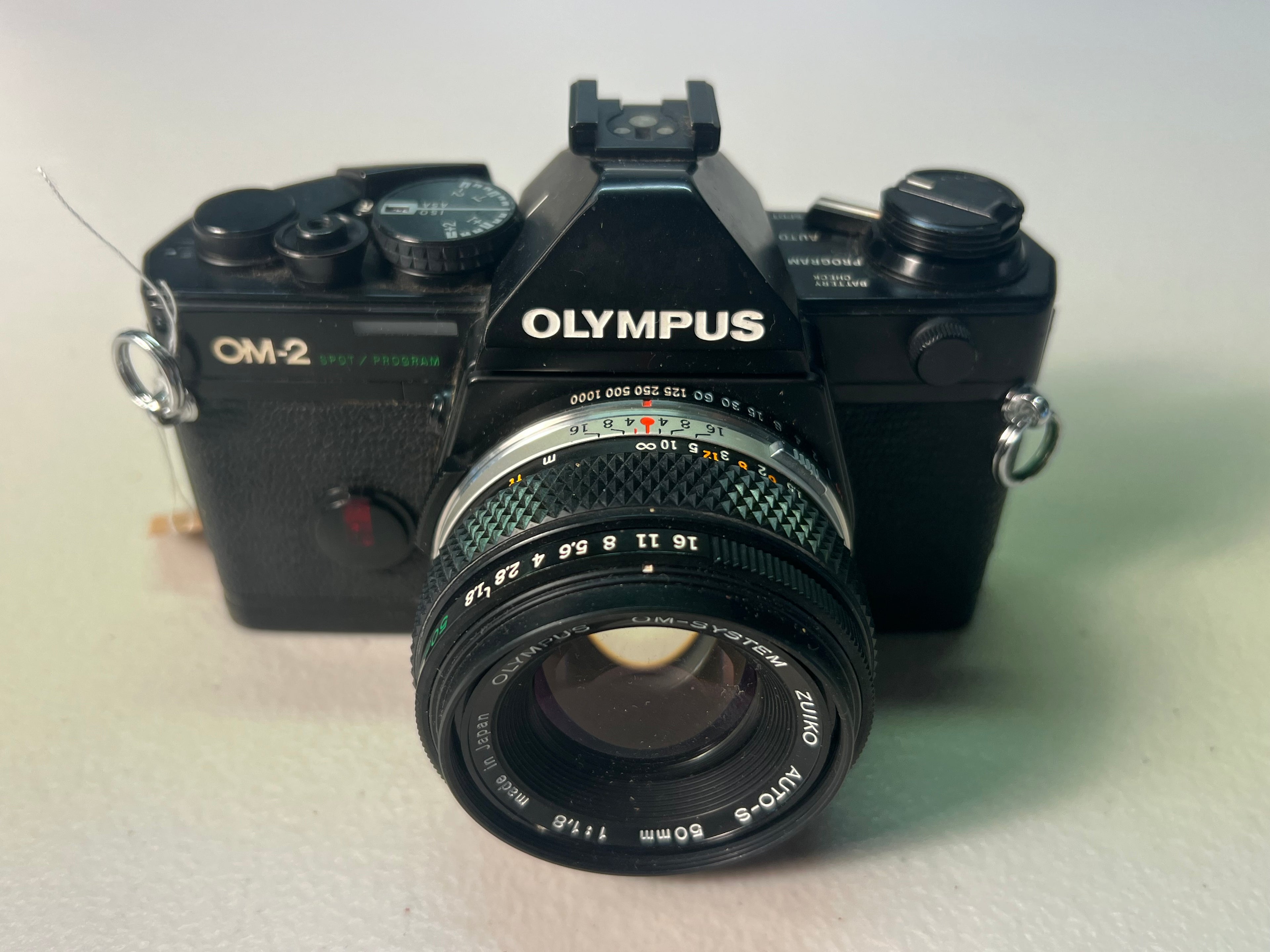 OLYMPUS OM-2