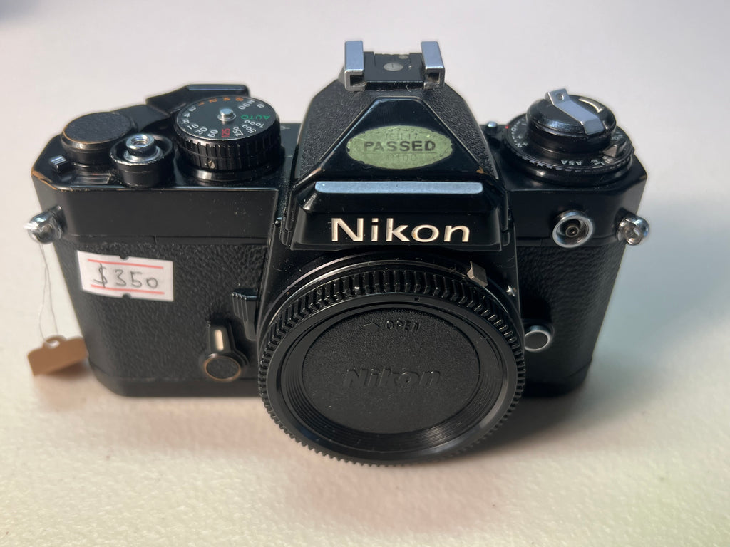 NIKON FE