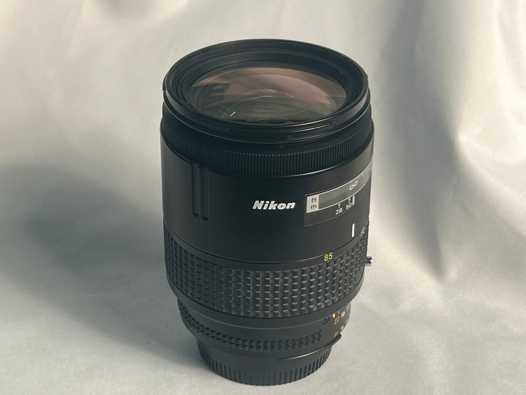 NIKON AF 28-85MM