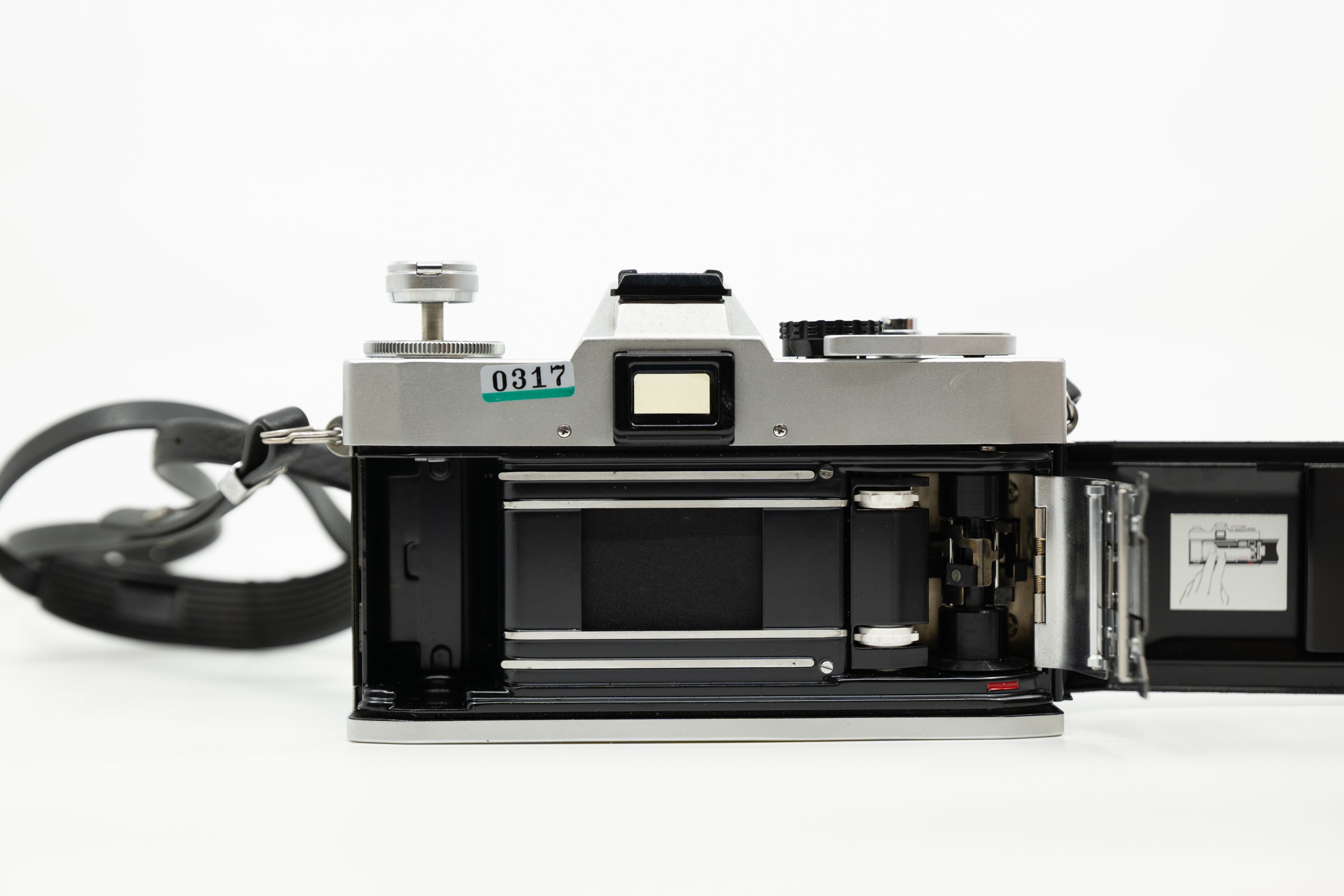Canon EX auto with 50mm  F1.8 (0317)