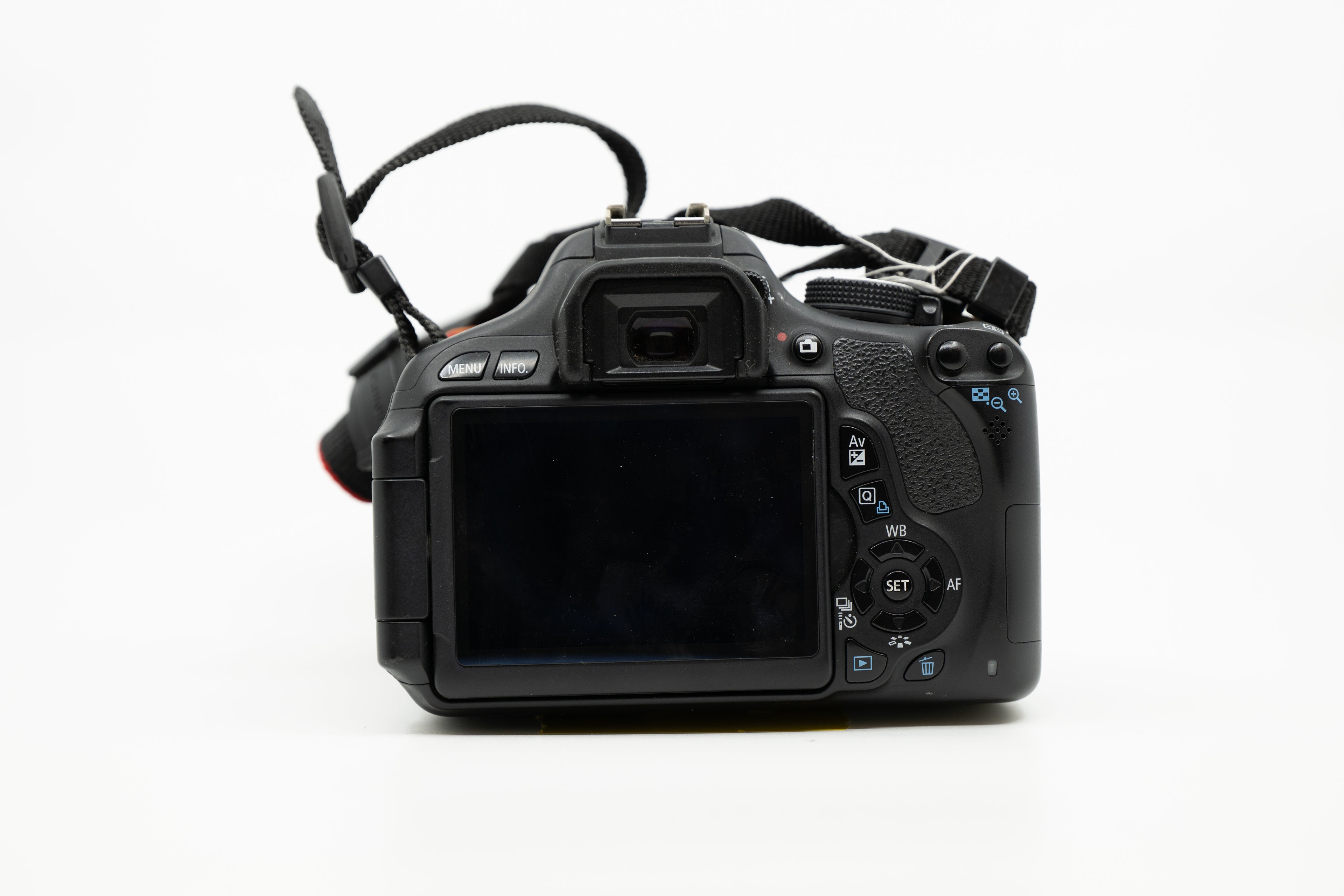 Canon 600D with 18-55mm F 3.5-5.6 (0161)