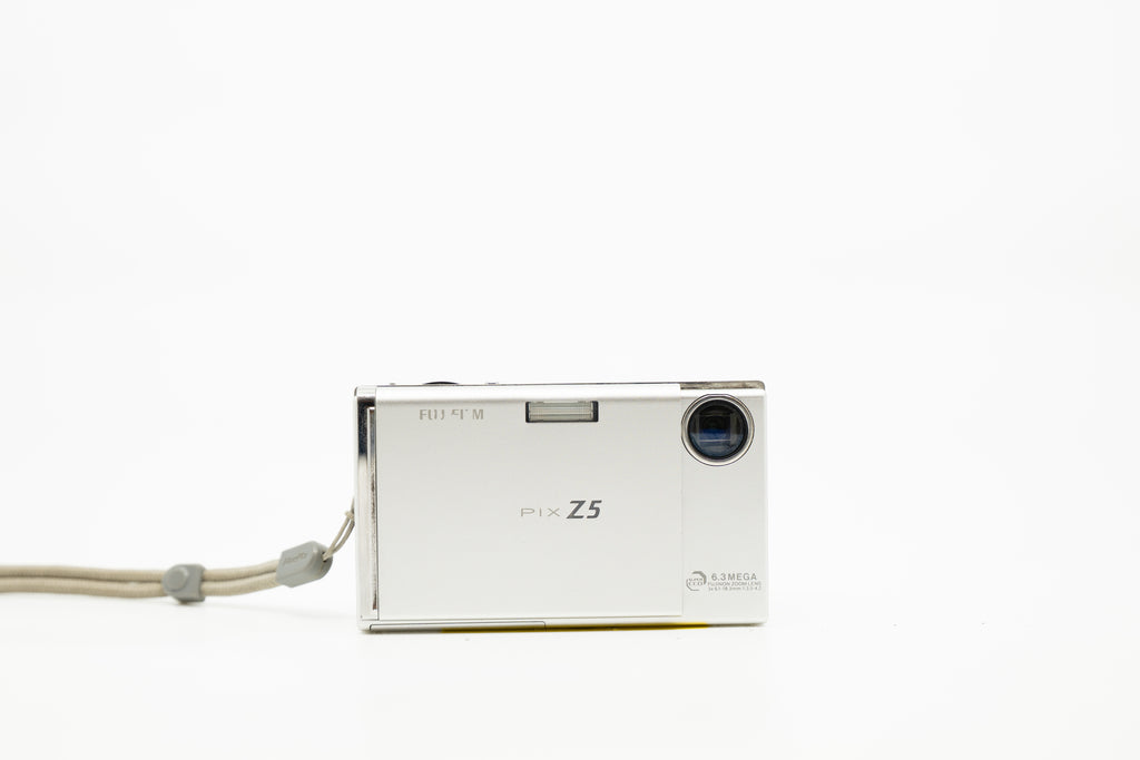Fujifilm Z5 ccd camera