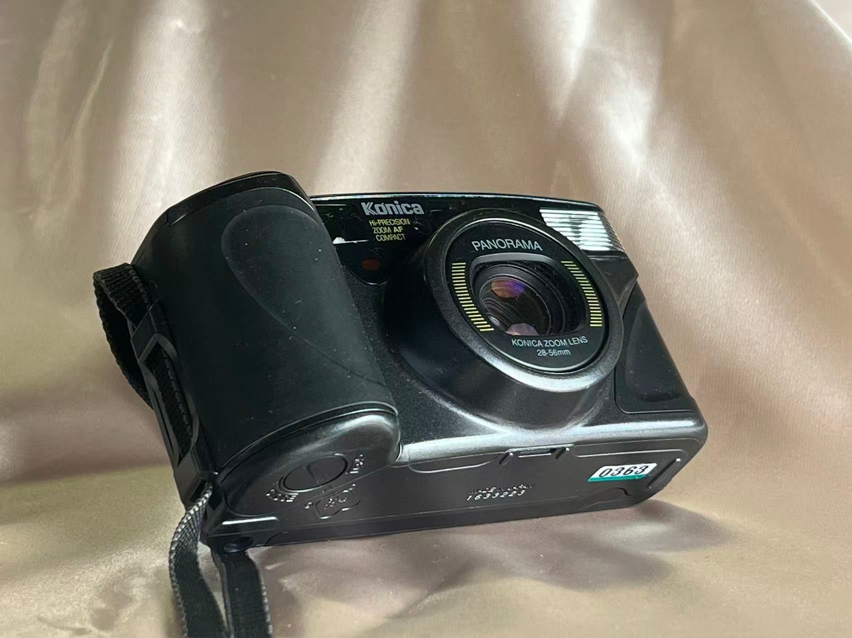 KONICA ZOOM